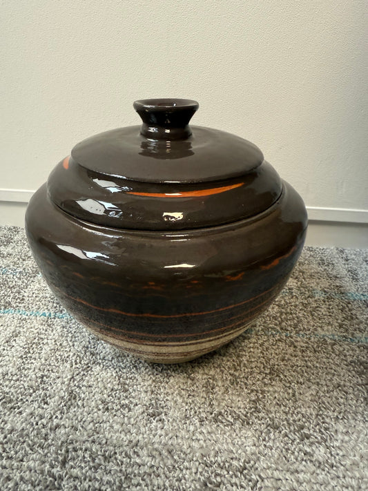 grote pot met deksel